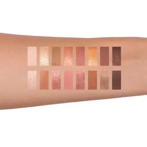 Paleta-de-Sombras-Born-This-Way-The-Natural-Nudes-Complexion-Inspired-Eye-Shadow-Palette-5